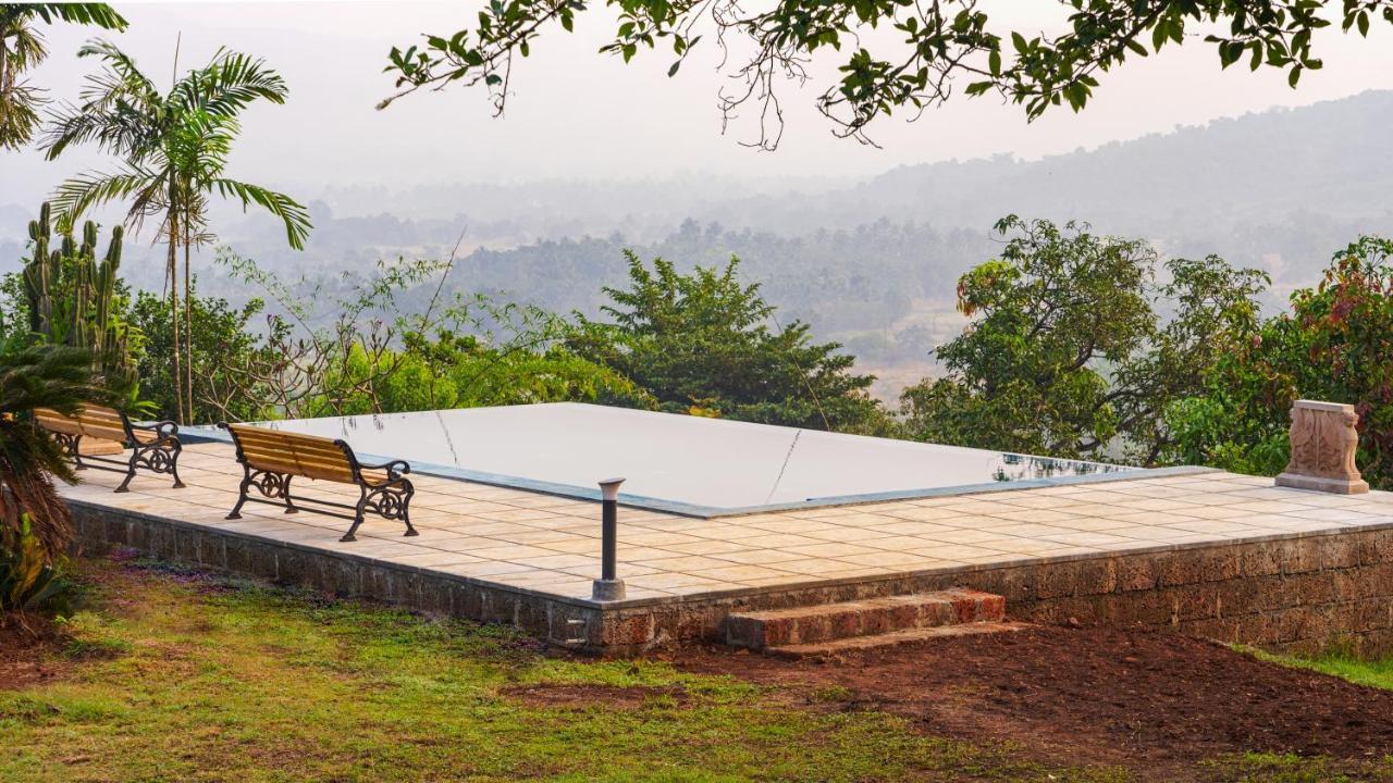 Вілла Lermitage Farms Kashid Alibaug Екстер'єр фото